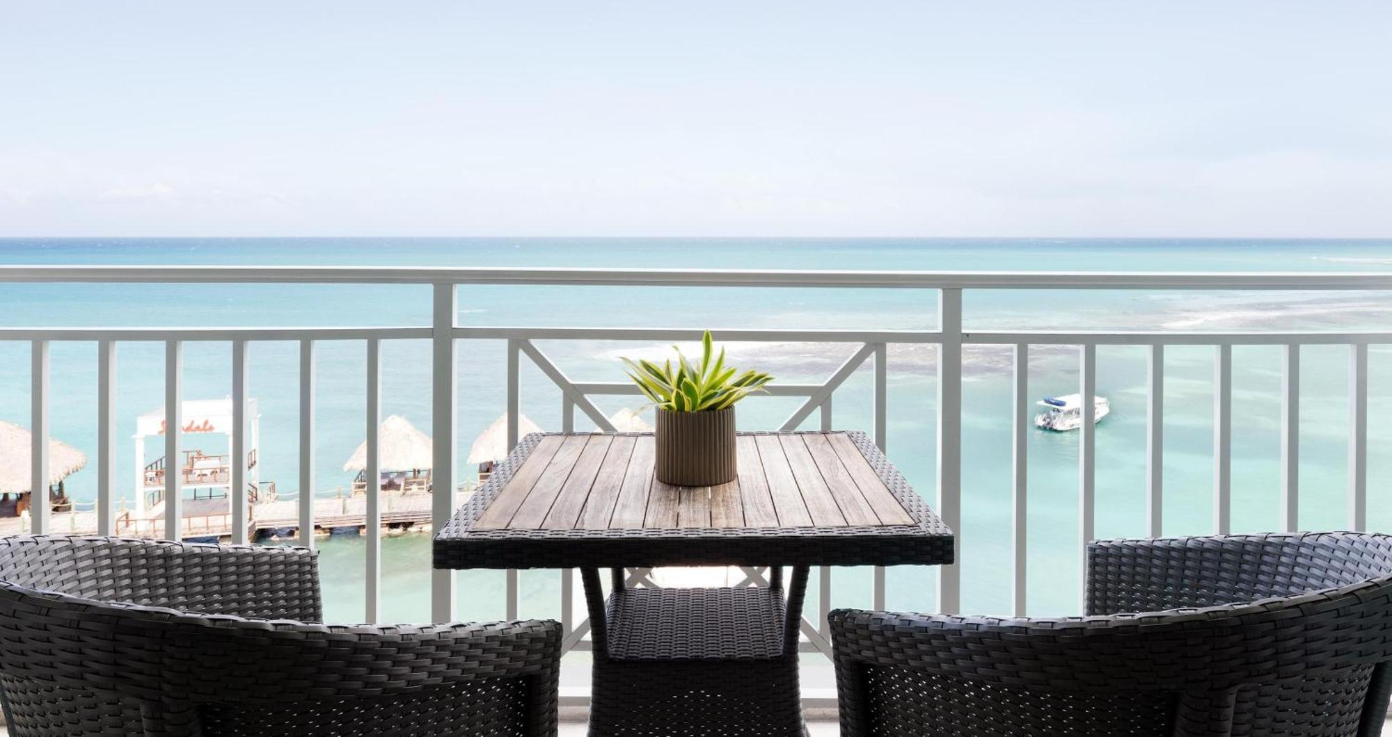 Sandals Ochi Beach All Inclusive Resort - Couples Only (Adults Only) Ocho Rios Dış mekan fotoğraf