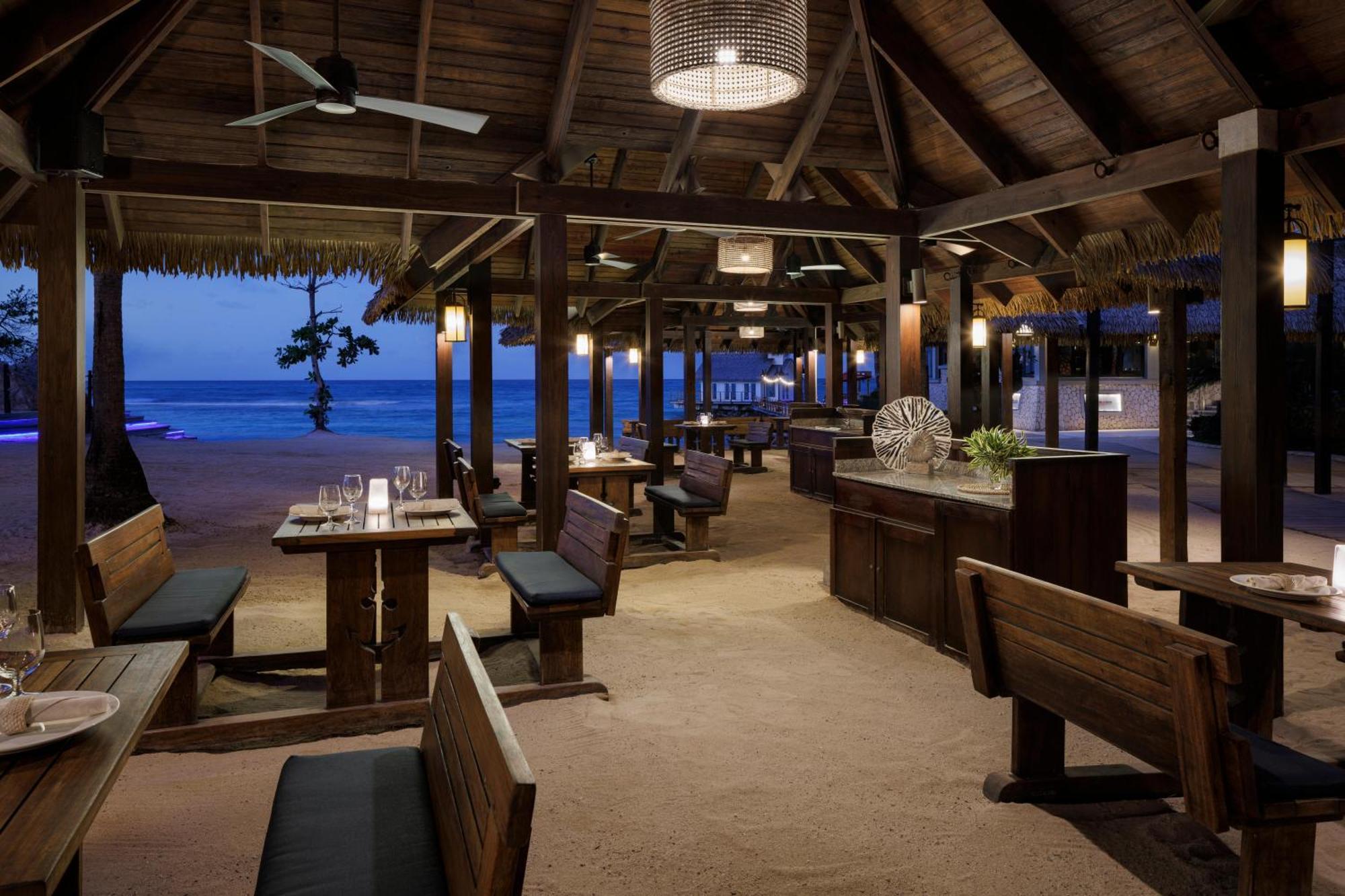 Sandals Ochi Beach All Inclusive Resort - Couples Only (Adults Only) Ocho Rios Dış mekan fotoğraf